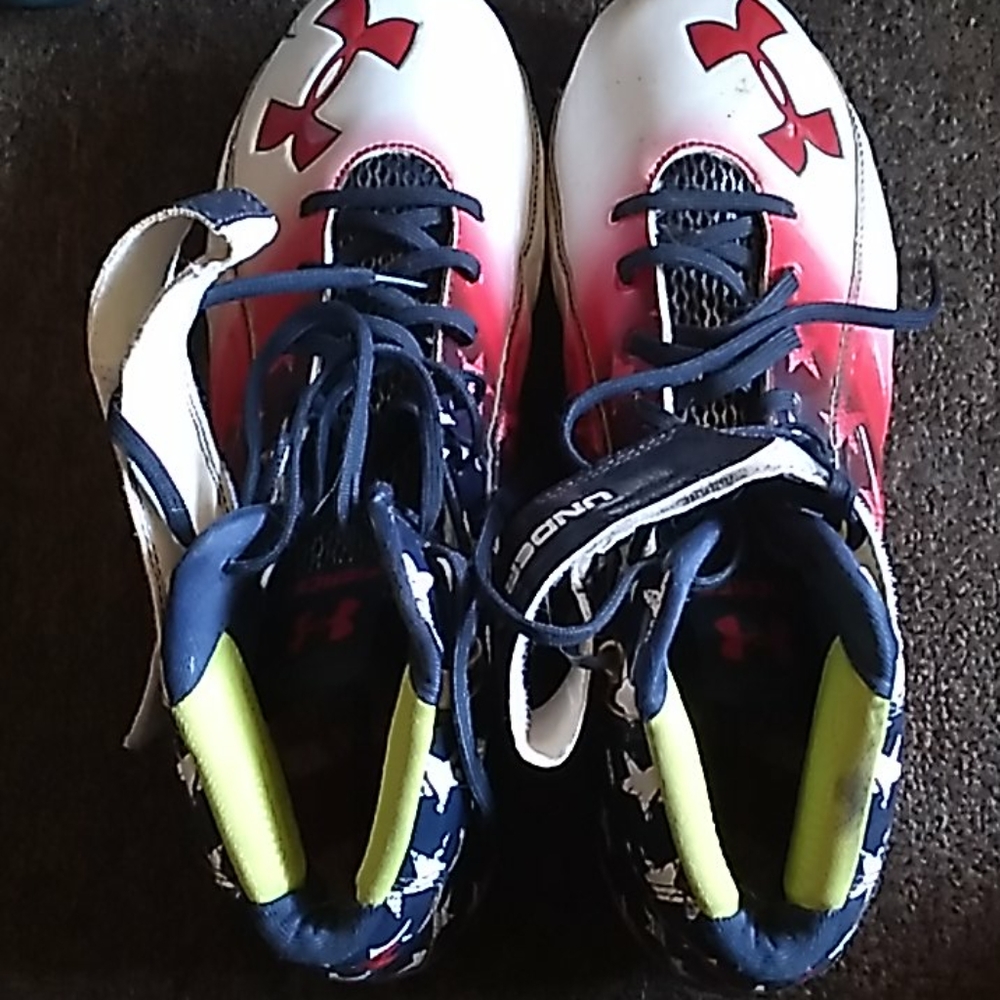 Mens shoes